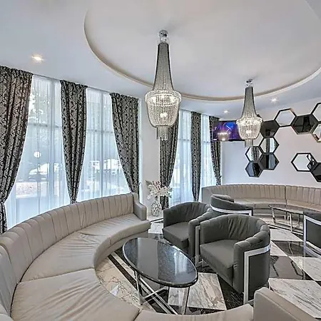 فندق Prestige Deluxe Aquapark Club 4*