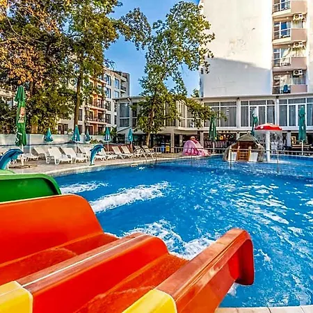 Prestige Deluxe Aquapark Club Варна