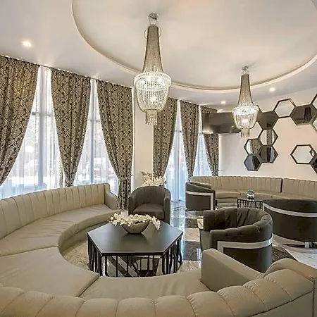 Хотел Prestige Deluxe Aquapark Club